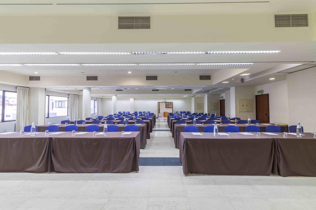 Hotel Eurosol Leiria & Jardim Екстериор снимка