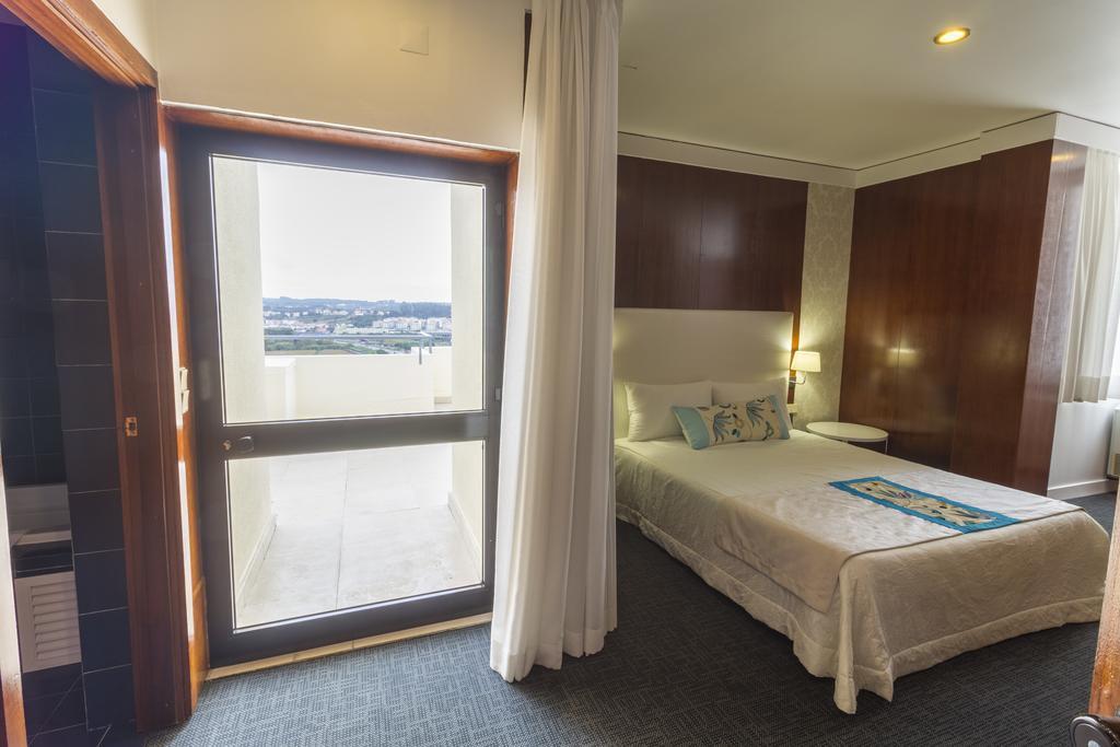 Hotel Eurosol Leiria & Jardim Екстериор снимка